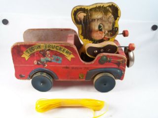Vintage Toy 1949 Fisher - Price 711 Teddy Trucker Pull Toy