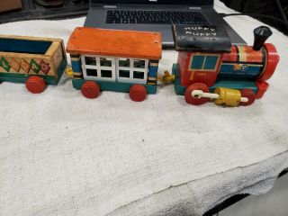 Vintage 1963 Fisher Price Huffy Puffy Train 999 4 Cars