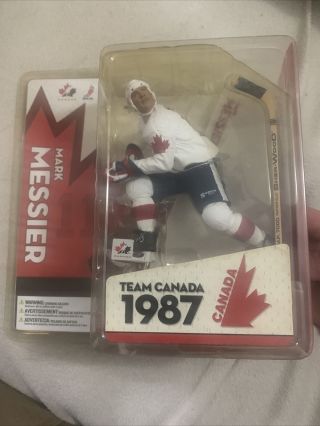 2005 Mcfarlane Team Canada 1987 Mark Messier Figure,  Nhl Oilers Rangers