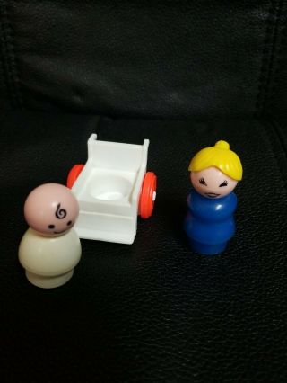 Vintage Fisher Price Wheelchair Little People With 2 People - Girl & Baby/child