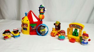 Fisher Price Little People Big Top Circus Red Tent Carnival Game And 8 Figures