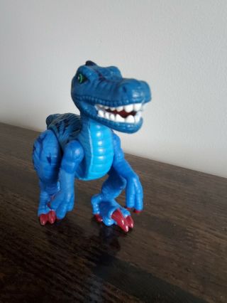 2006 Mattel Imaginext Shreds Blue Raptor Poseable 5 " Dinosaur Toy Figure