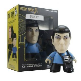 Star Trek: Spock - 4.  5 " Titans Vinyl Figure - Nycc Exclusive -