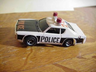 Aurora Afx Vintage Made In Singapore Ho Scale Slot Car 2 - C5 Police Cruiser B&w