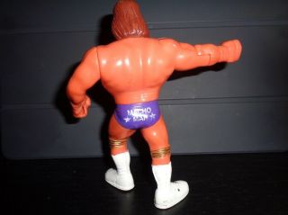 RARE VINTAGE WWF MACHO MAN RANDY SAVAGE HASBRO SERIES 3 ACTION FIGURE LOOSE WWE 2
