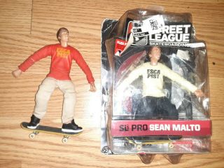Box Sean Malto Street League Skateboarding Toy Dvd W/very Figure