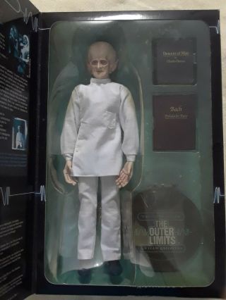 2002 SIDESHOW THE OUTER LIMITS SIXTH FINGER GWYLLM FIGURE 12 