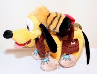 ❤️9.  5” Disney Parks Pluto Frontierland Davy Crockett Coonskin Hat Dog Plush❤️