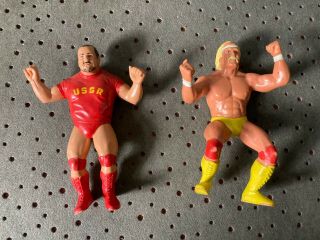 1984 Hulk Hogan & Nikolai Volkoff Ljn Wwf Wrestling Action Figure