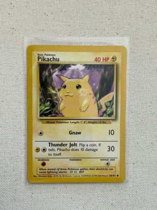 Pikachu 58/102 Yellow Cheeks Base Set Pokemon Card