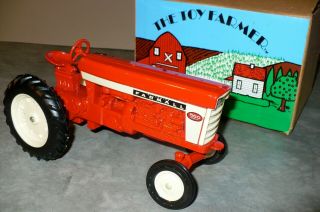 560 Toy Farmer Farmall International Toy Tractor,  Ertl Nib 1/16 1 Of 500 Case - Ih