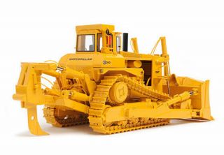 Caterpillar D - 10 Bulldozer With Ripper By Ccm