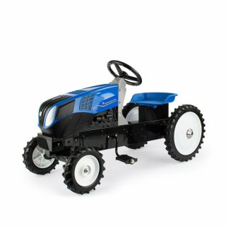 Holland T8.  435 Genesis Pedal Tractor