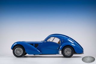 1/18 Autoart 1938 Bugatti 57sc Blue Diecast