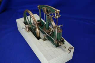 Clarkson Beam Steam Engine with governor. 5