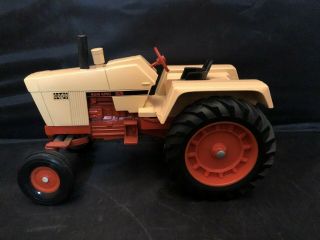 Vintage Ertl Case Agri King 1070 Tractor 1/16 Scale