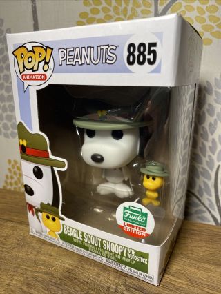 Funko Pop Peanuts Beagle Scout Snoopy With Woodstock 885 Funko Shop Exclusive