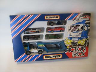 Matchbox G - 1 Action Pack Gift Set Car Transporter And 5 Cars Boxed Macau