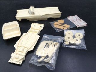 25 Hendrix 1958 Ford Convertible W/continental Resin Kit 1/25 Mcm