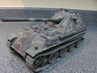 Built & Weathered Academy 1/25 German Jagdpanzer Panther Jagdpanther II 3