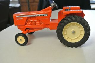 1/16 Allis Chalmers 190xt.  Repaint And,  Good Looking Tractor