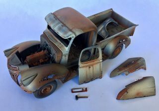 1:25 Revell ‘41 Chevy Pickup Truck Weathered Junkyard Abandoned Diorama Custom