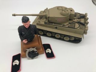 Wwii Mk - Vie Tiger Tank Model With German Panzer Commander Figure Bust