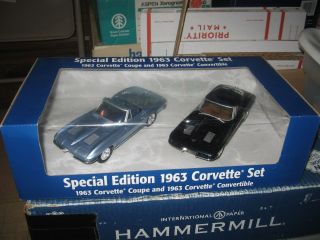 Revell 85 - 0944 Special Edition 1963 Corvette Set