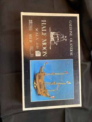 Half Moon Issue Sail Boat Model Assembly Kit Corel Plan On Frame 1/50 Wooden F/s