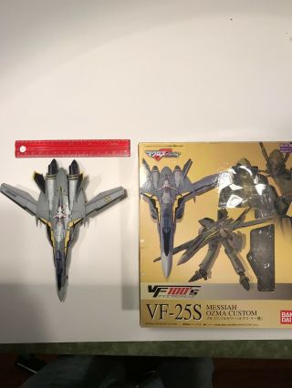 Bandai Vf - 25s Ozma Custom 1/100 Scale