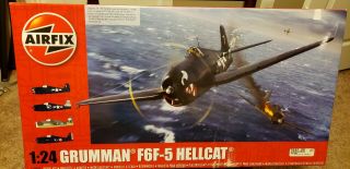 Airfix Grumman F6f - 5 Hellcat 1:24 Wwii Military Aviation Kit - Some Box Wear