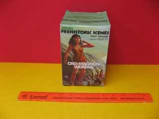 1971 Aurora Prehistoric Scenes Cave Girl - Cro - Magnon Woman - Homo Sapiens Kit
