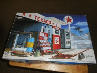 Mpc 1998 Texaco Service Station From The 60 