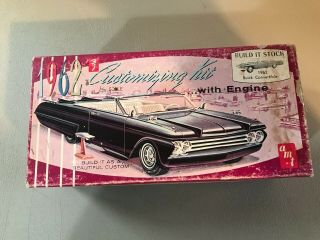 Vintage Amt 1/25 Scale 1962 Buick Convertible Model Kit