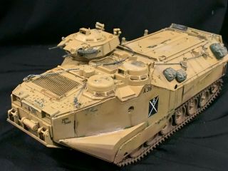 1/35 Pro Built And Weathered Tamiya Us Marine Aavp7a1 W/ugws (tank) Model Kit