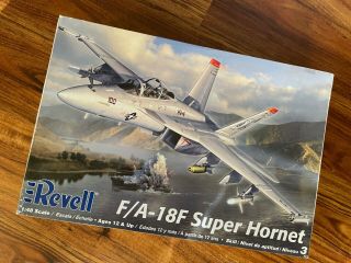 1:48 Revell No:85 - 5520 | F/a - 18f Hornet | Huge Kit