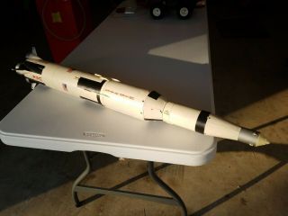 Built Estes 1/100 Apollo 11 Saturn V Model Rocket