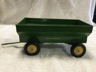 Vintage Tru Scale John Deere Flare Box Wagon With Solid Rubber Tires 1/16 Scale