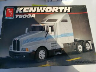 1990 1:25 Plastic Model Kit Of A Kenworth T600a Semi Tractor By Amt /ertl
