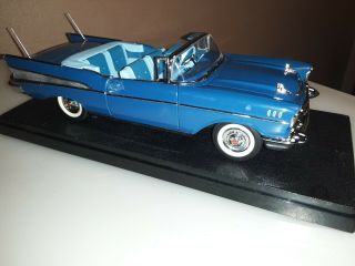 1/24 Franklin Larkspur Blue 1957 Chevrolet Belair Convertible Diecast