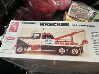 Peterbilt Wrecker Tow Truck Vintage AMT ERTL 1:25,  Unbuilt Model Kit 8126 3