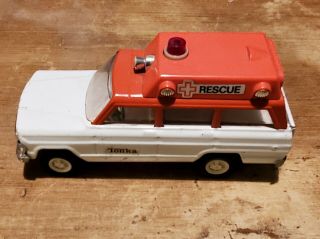 Vintage Tonka 1975 Rescue Squad Jeep Wagoneer Pressed Steel Ambulance J025