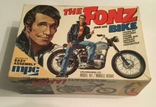Vintage The Fonz And His Bike Model Kit Mpc 1 - 0634 Happy Days