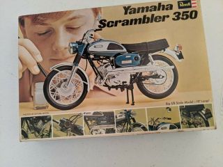 Vintage 1970 Revell Yamaha Scrambler 350 1/8 Scale Motorcycle Model Kit