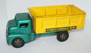 Structo Hydraulic Dump Truck Vintage Toy Construction Pressed Metal Green Yellow