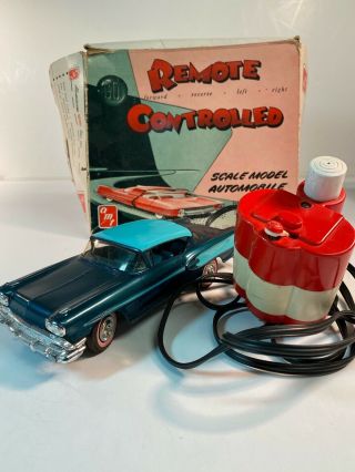 Vintage Amt 1958 Pontiac Bonneville Remote Controlled Dealer Promo