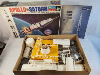 1968 Apollo Saturn Rocket Moon Lunar Land Nasa Vtg Monogram Model Kit 1/144 Usa