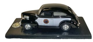 Ertl Police 1940 Ford Sedan California Highway Patrol
