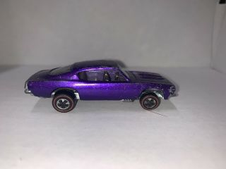 CUSTOM BARRACUDA 1967 USA Purple With Oliv Interior Hot Wheels Redline 2