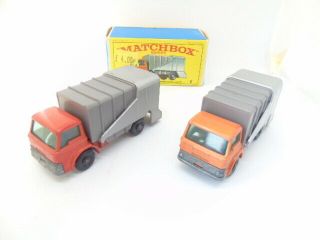 Matchbox No 7c Refuse Trucks x 2 with Type E box 3